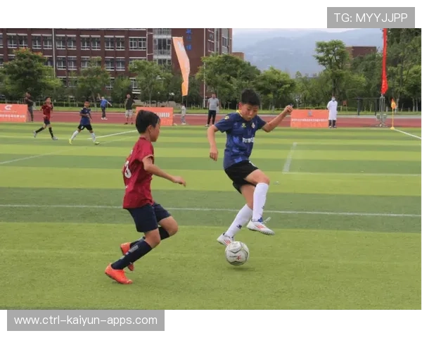 鲁能校园足球合作扩大，青少年足球生态完善