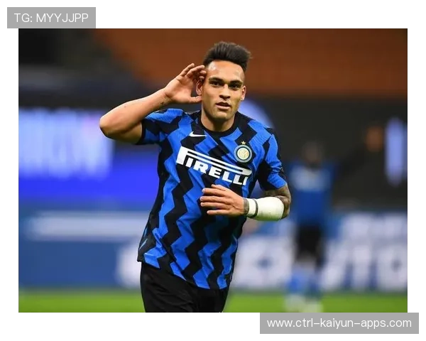 尤文图斯4-1逆转帕尔马,弗拉霍维奇下半场十分钟内连入两球 尤文图斯4-1逆转帕尔马,弗拉霍维奇下半场十分钟内连入两球